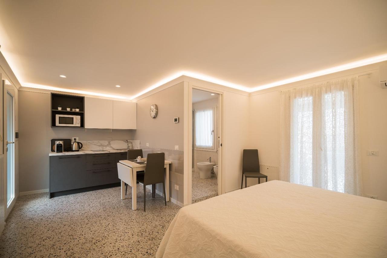 Venetian Roof View Apartment Exterior foto