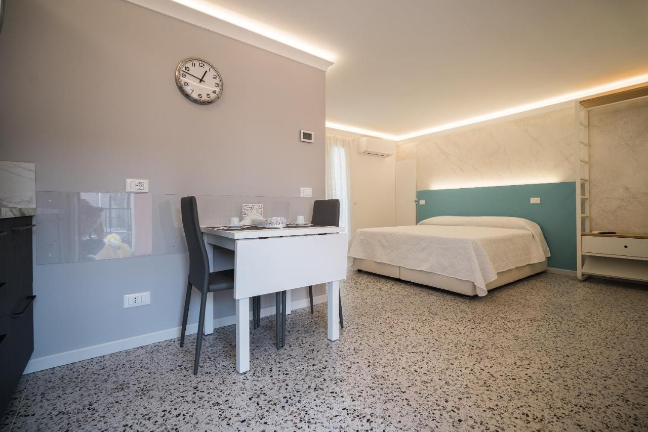 Venetian Roof View Apartment Exterior foto
