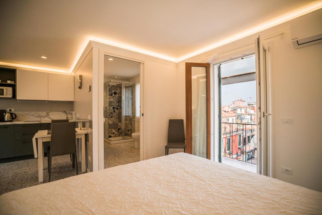Venetian Roof View Apartment Exterior foto